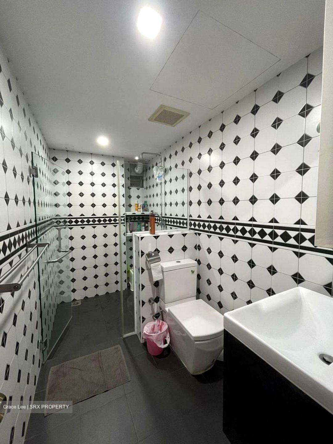 Simsville (D14), Condominium #325396571